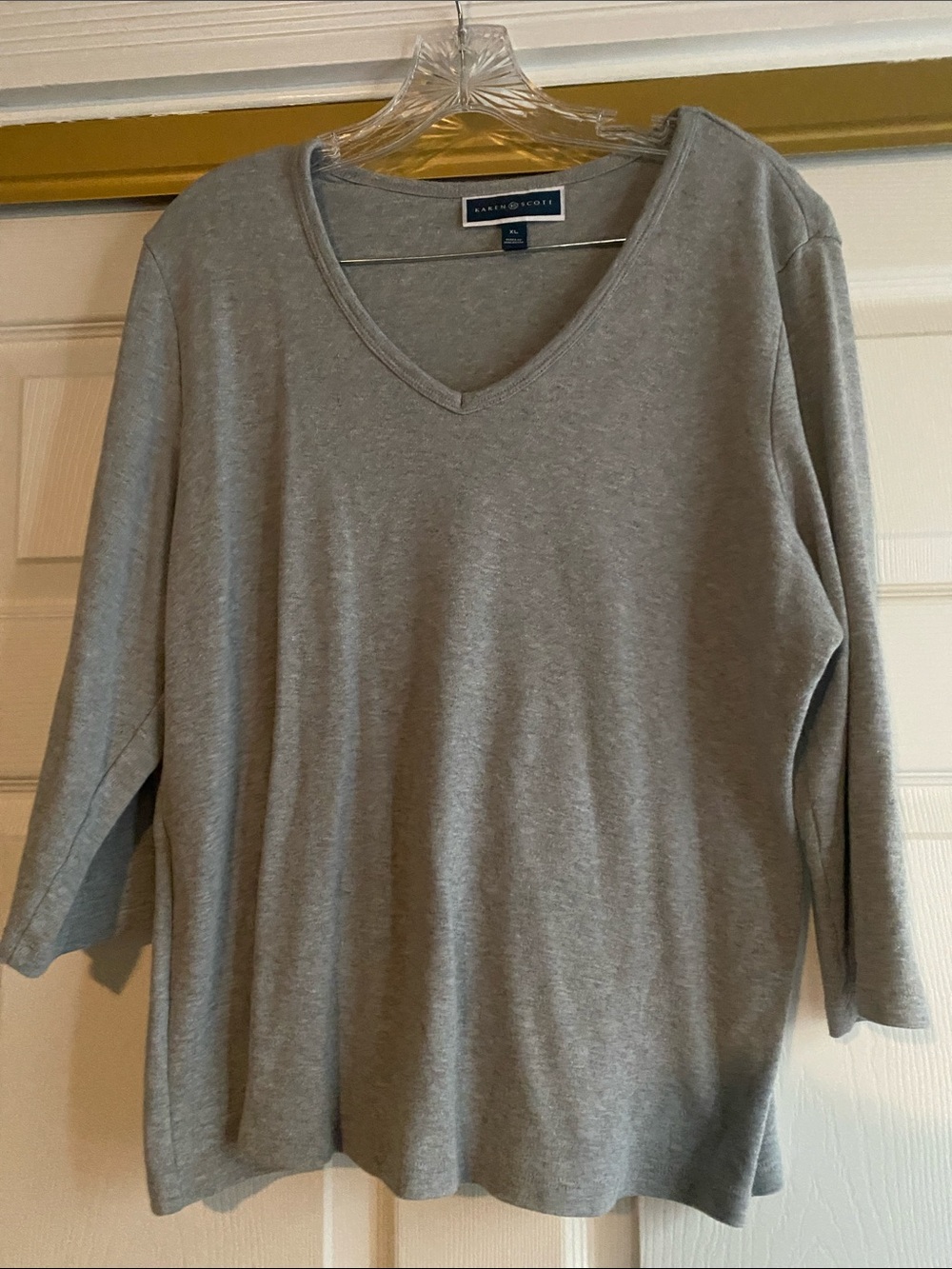 Karen Scott Light Gray V-Neck Pullover size XL